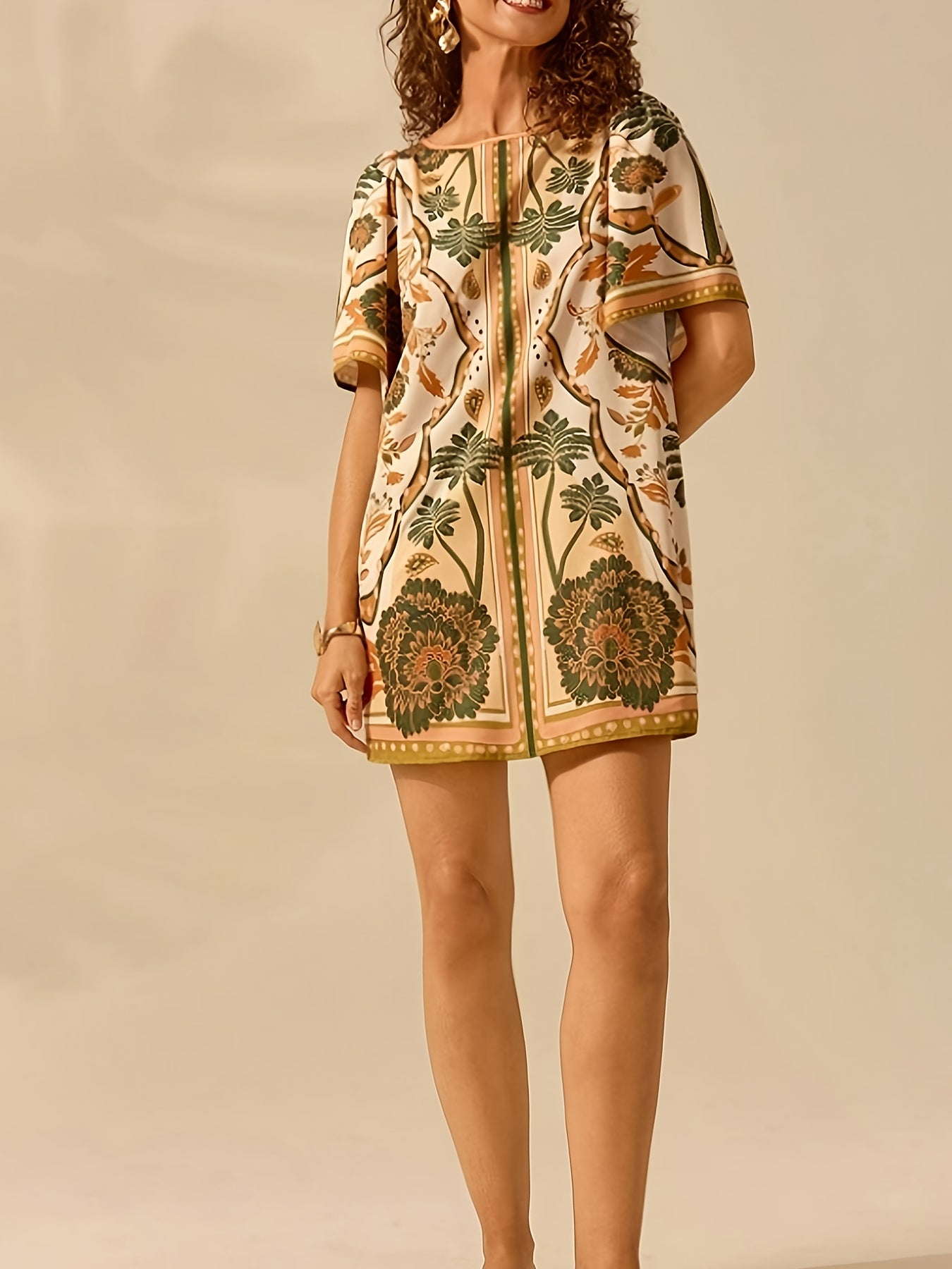Suzy | Tunic with Tropical Flower Print