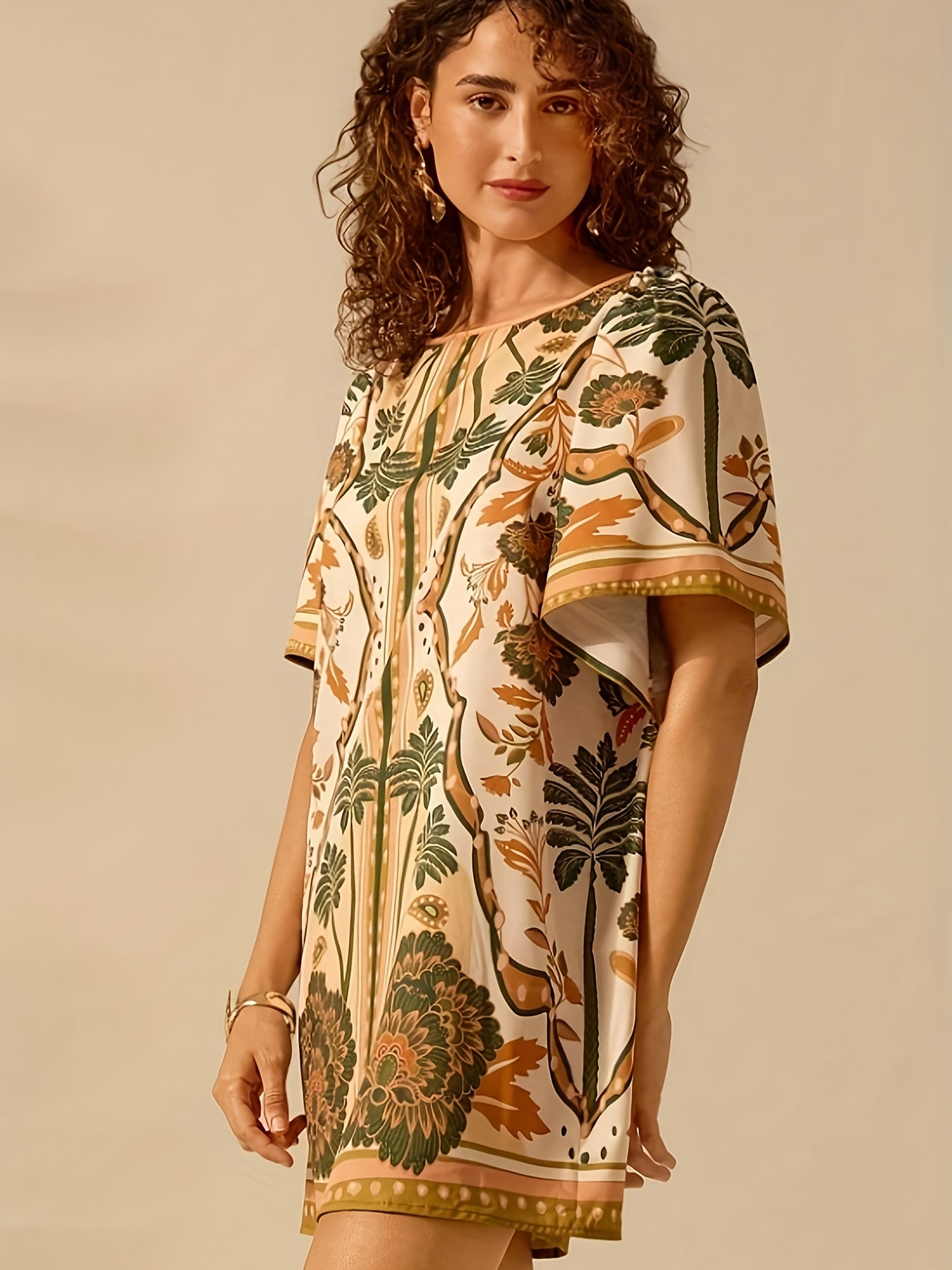 Suzy | Tunic with Tropical Flower Print