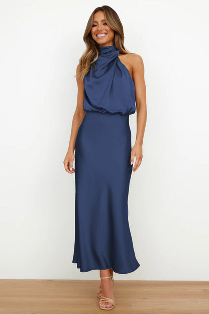Mayra | Halterneck dress