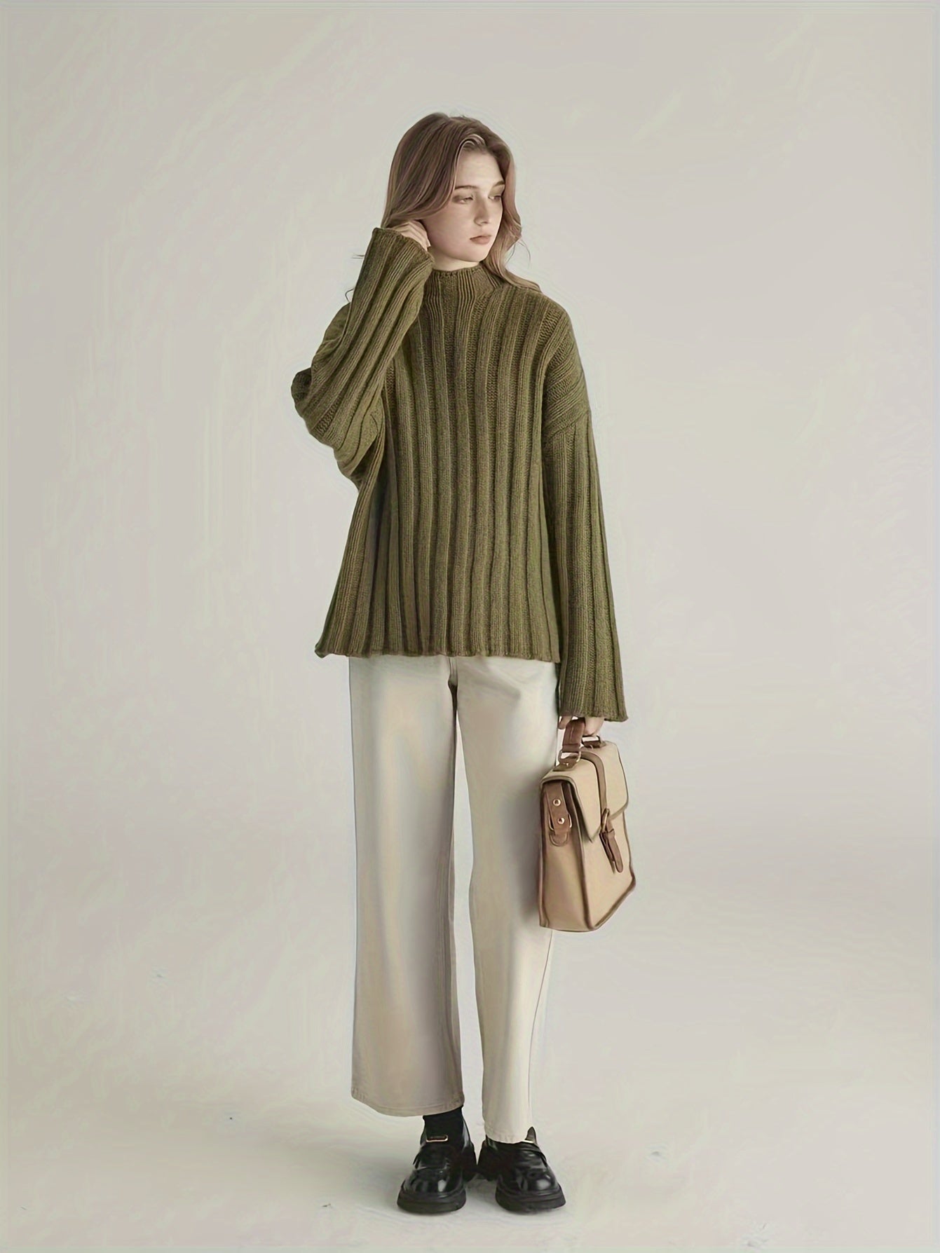 Wide sweater with ribbed detail
