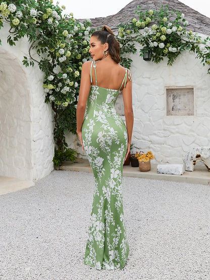 Leah | Dress with tight waist and floral print