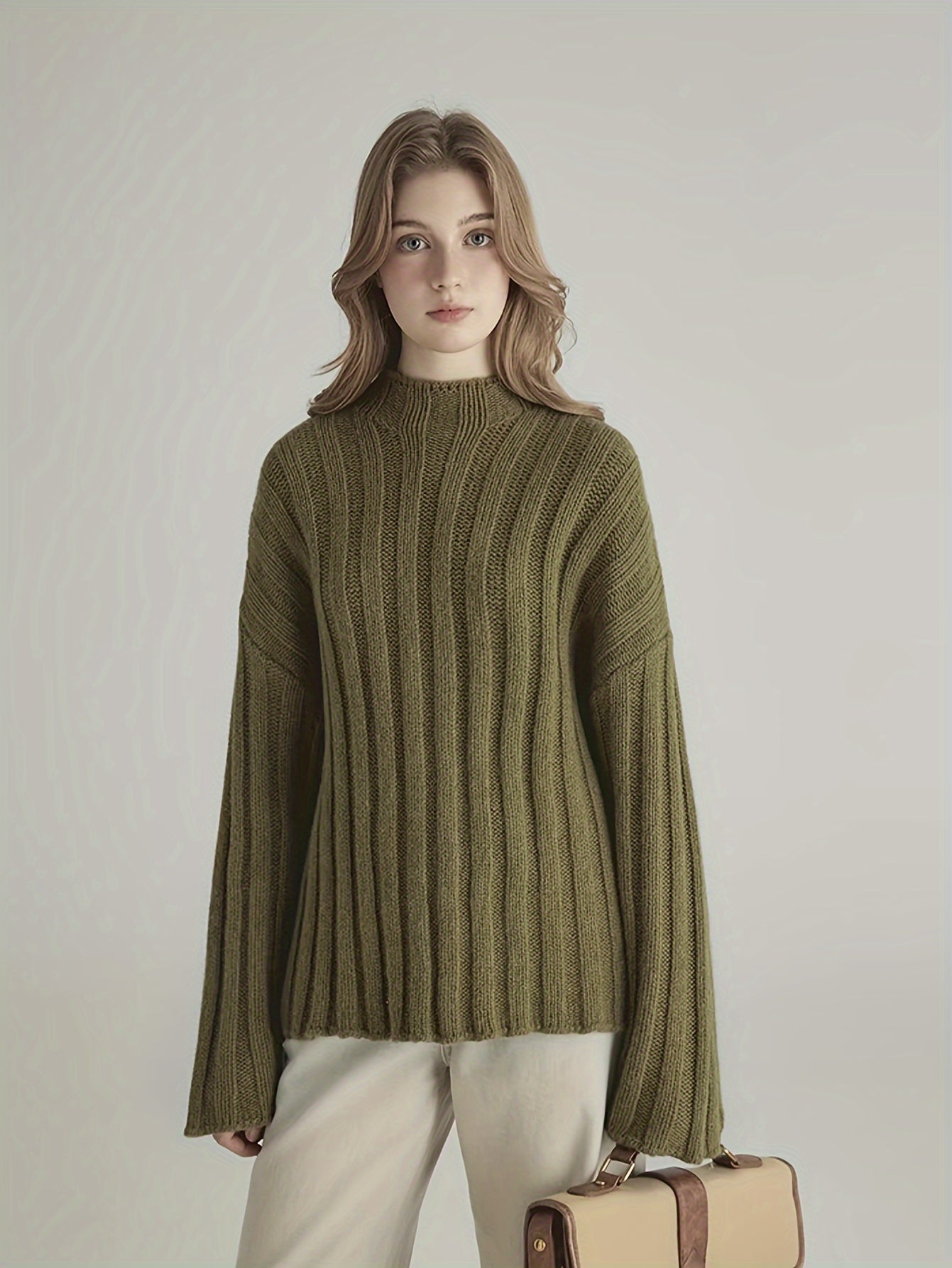 Wide sweater with ribbed detail