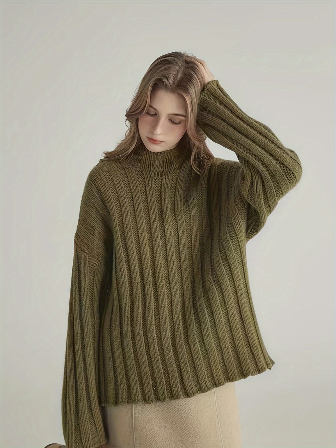 Wide sweater with ribbed detail