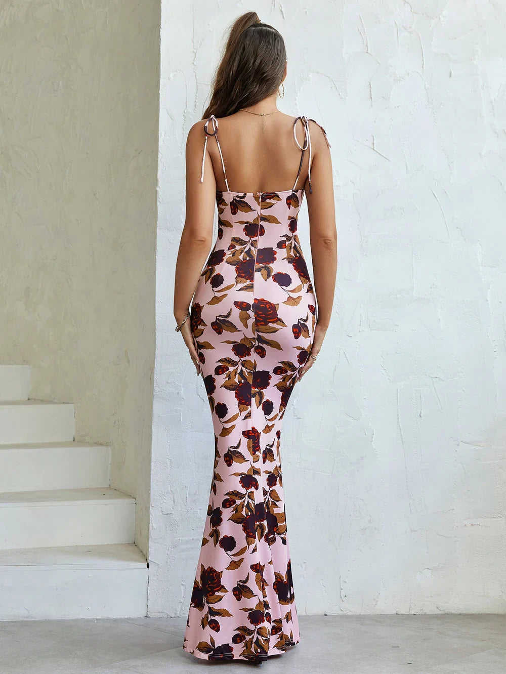Leah | Dress with tight waist and floral print