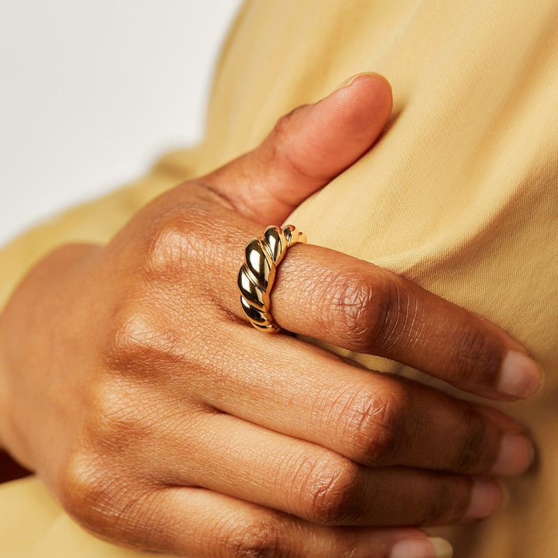 Bold Twist Ring