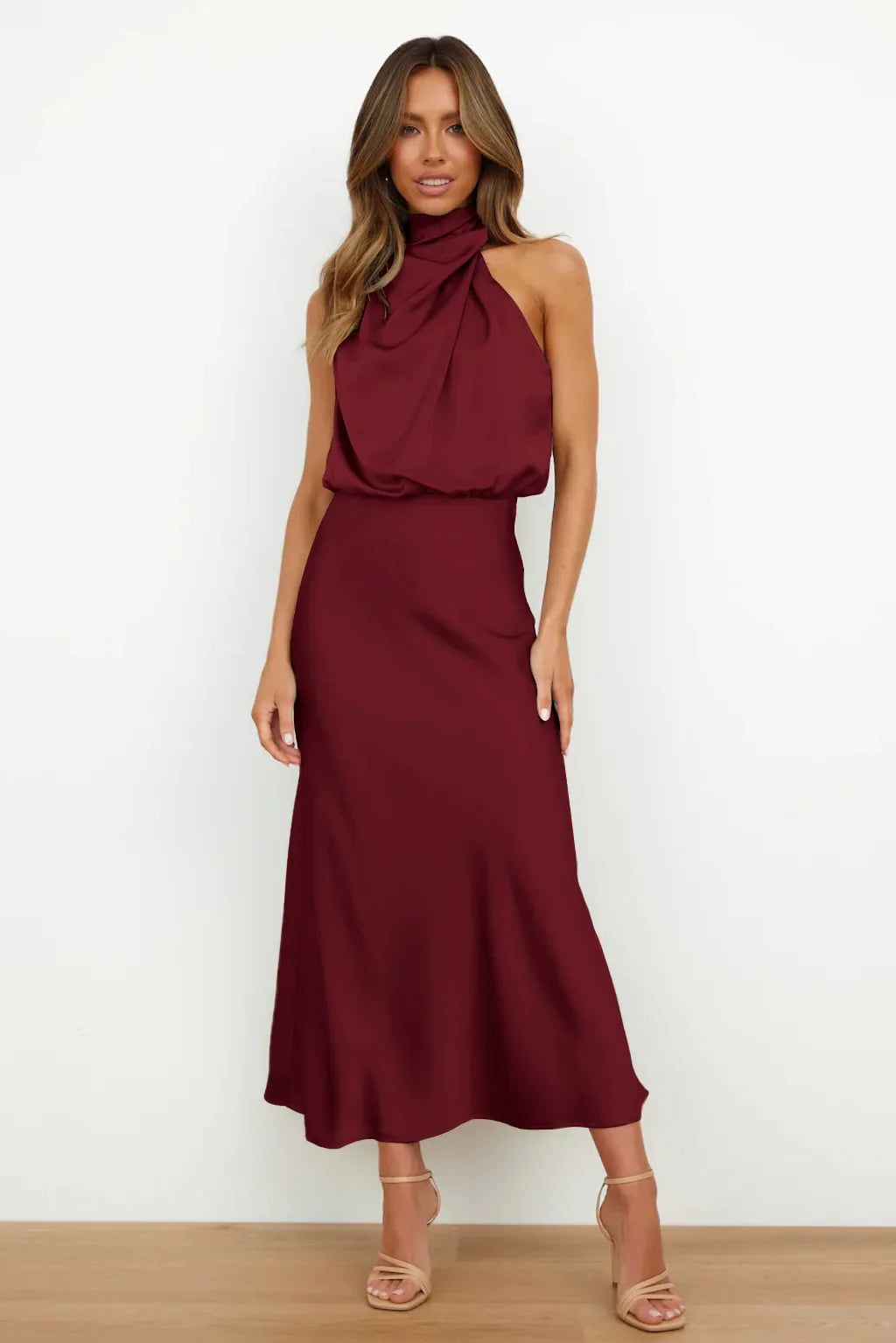 Mayra | Halterneck dress
