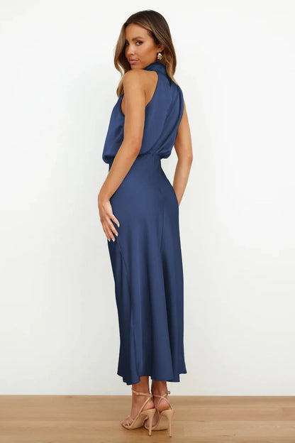 Mayra | Halterneck dress