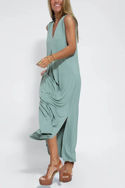 Lissa | Vintage V-neck dress