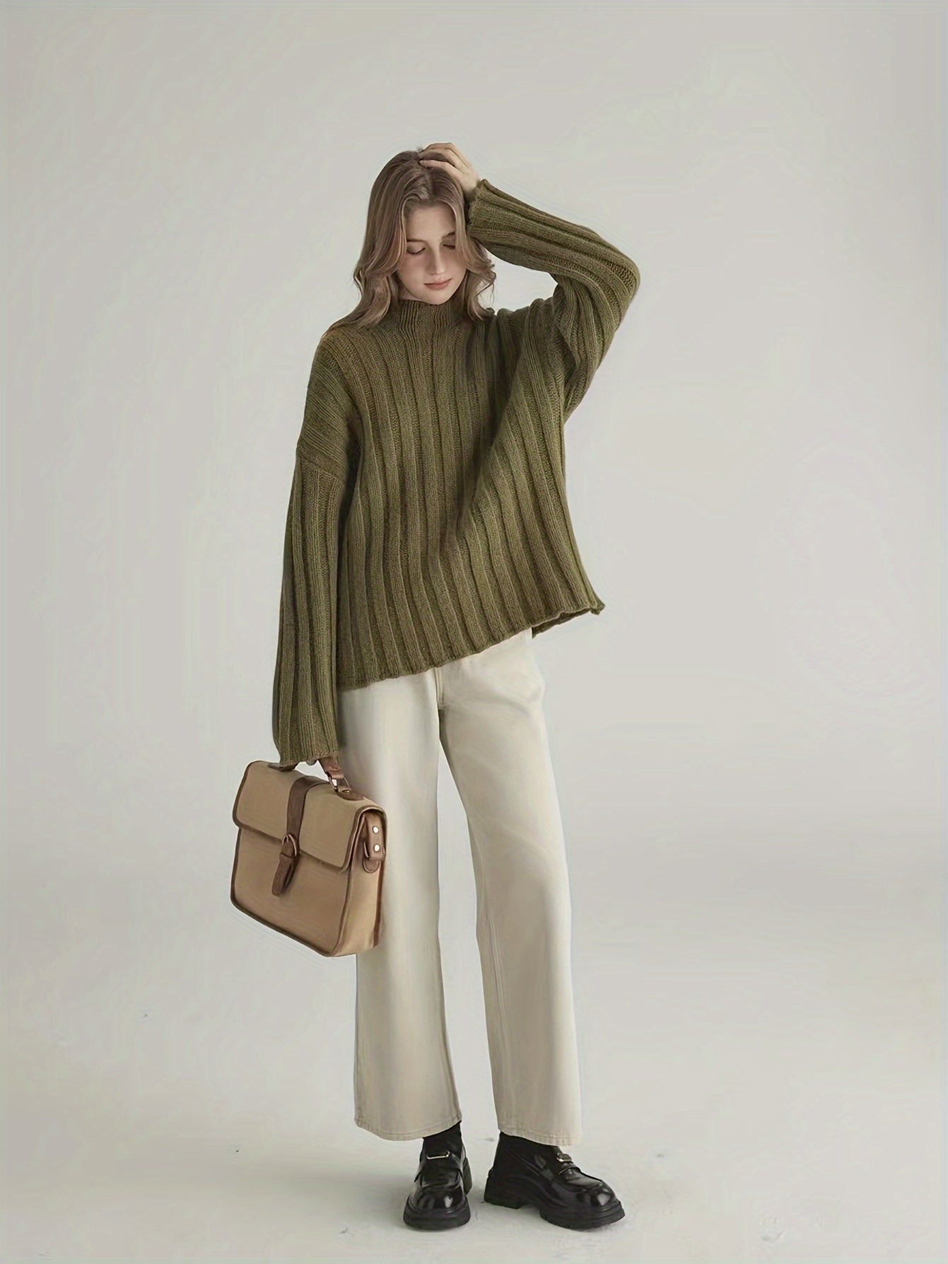 Wide sweater with ribbed detail