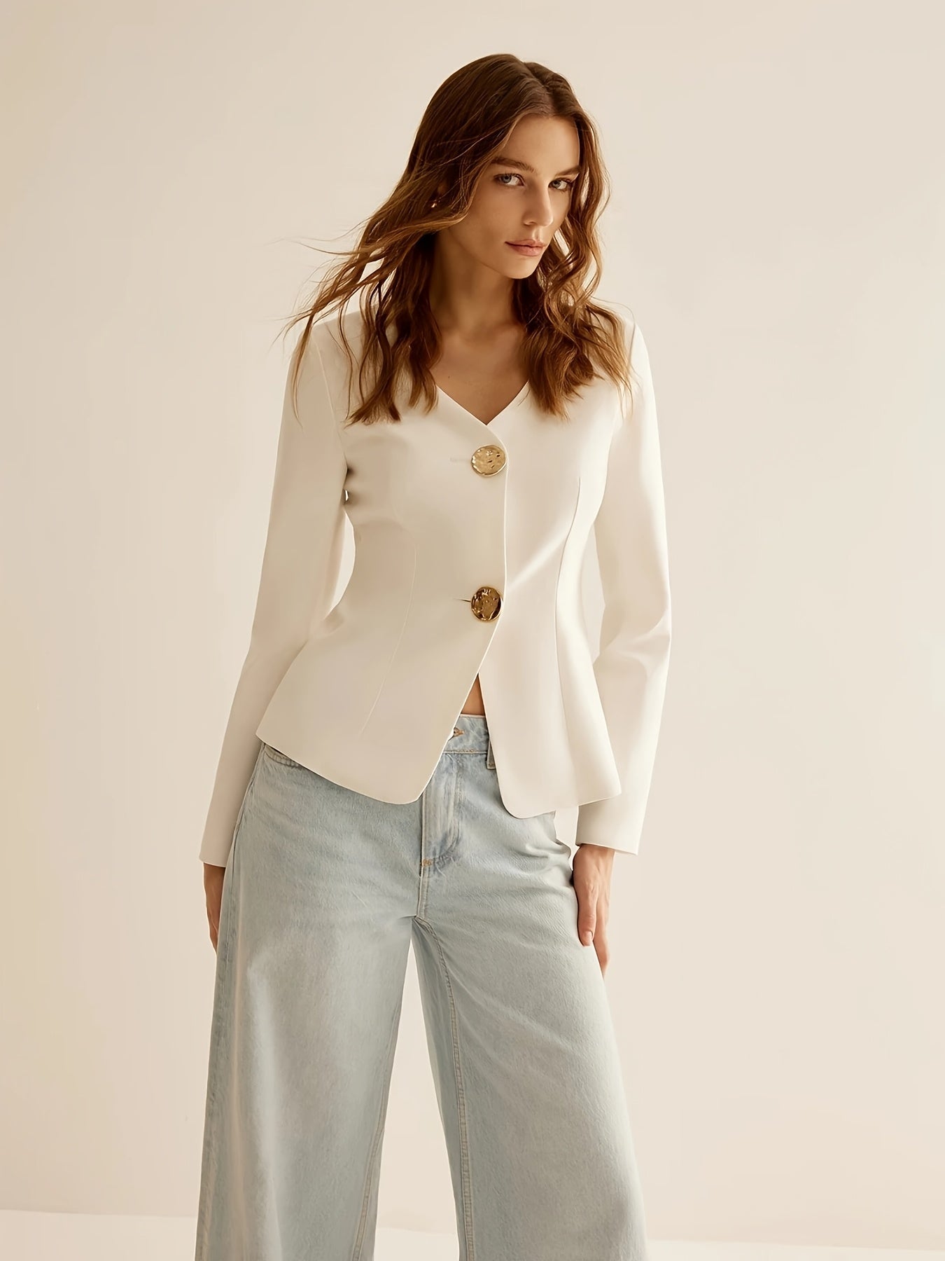 Ivory | Buttoned Blazer