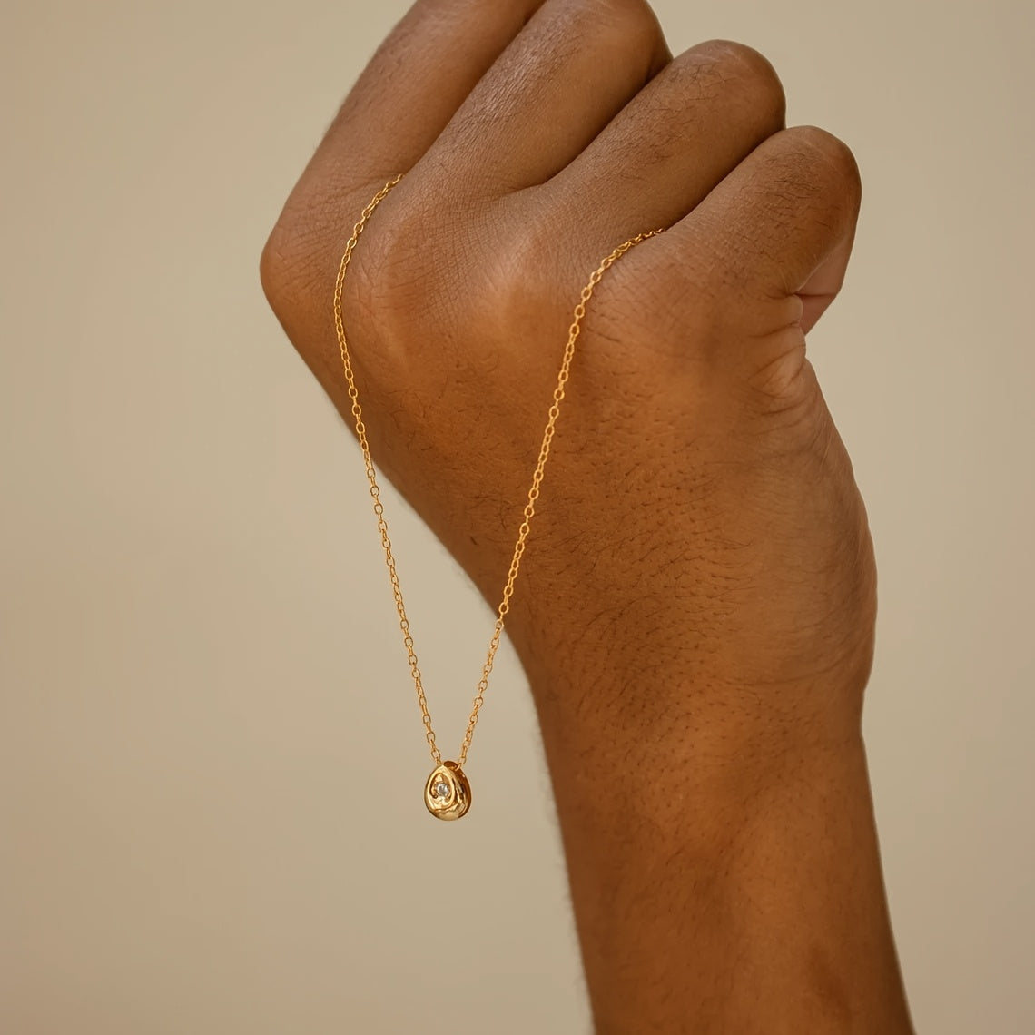 Glow Circle Necklace